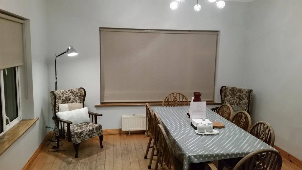 Frank'S Villa Голуей Екстериор снимка